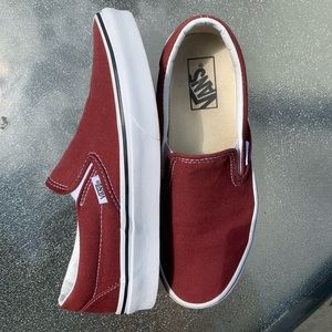burgundy slip-on vans. lightly used. size 8